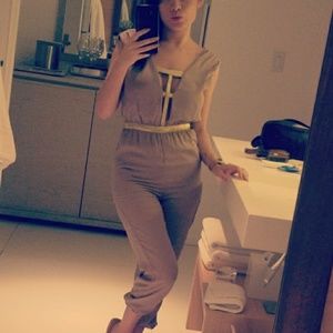 Beautiful jumpsuit!!!